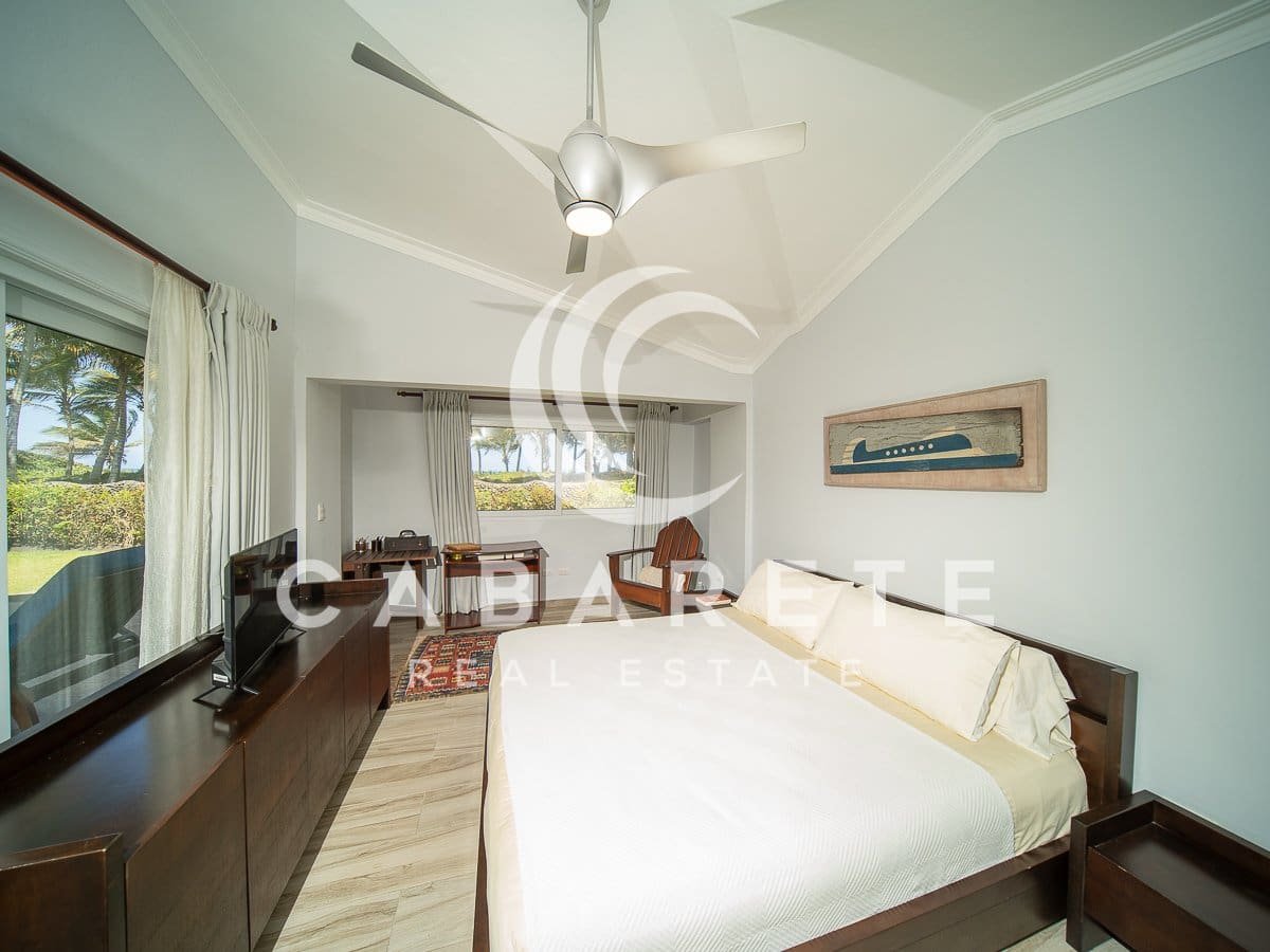 Tropical Beachfront Villa Cabarete Bedroom 3