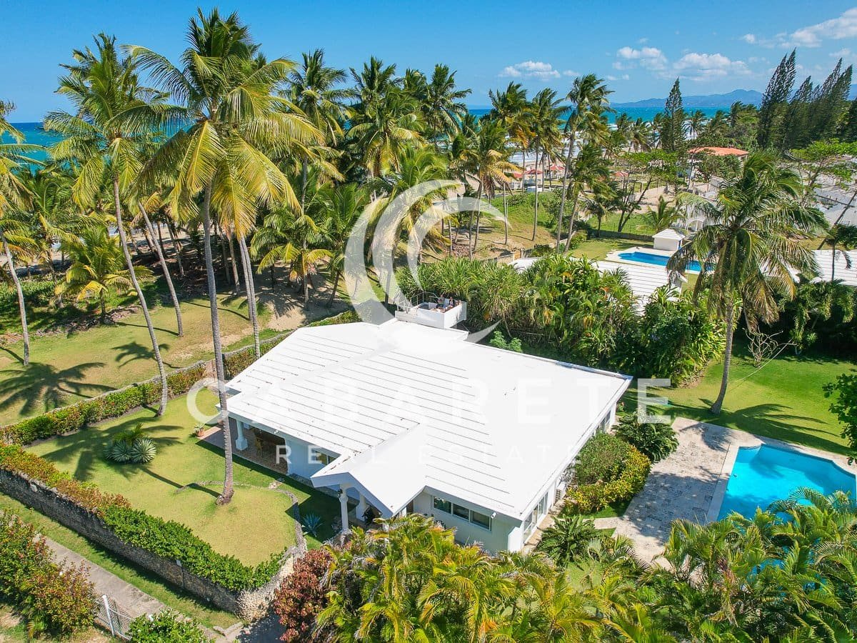 Tropical Beachfront Villa Cabarete 27