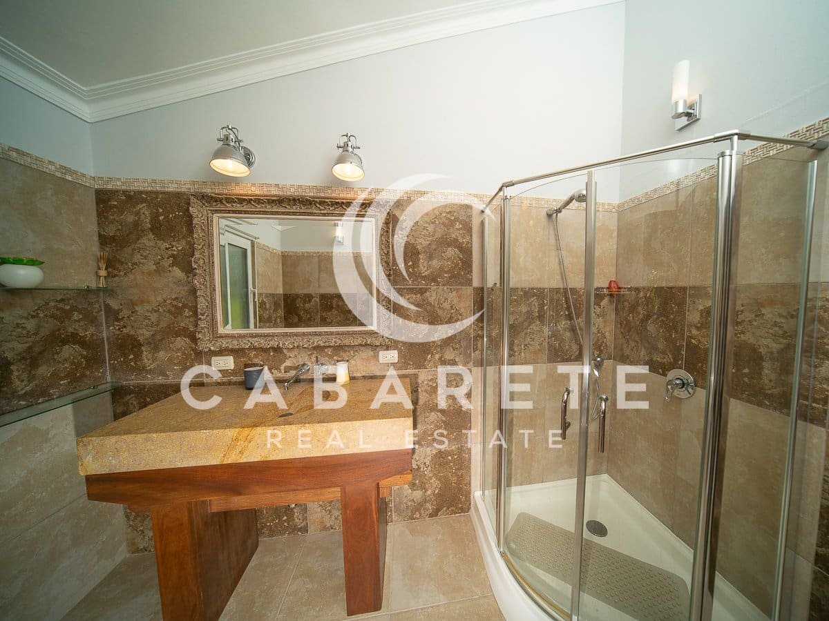 Tropical Beachfront Villa Cabarete Bathroom 3