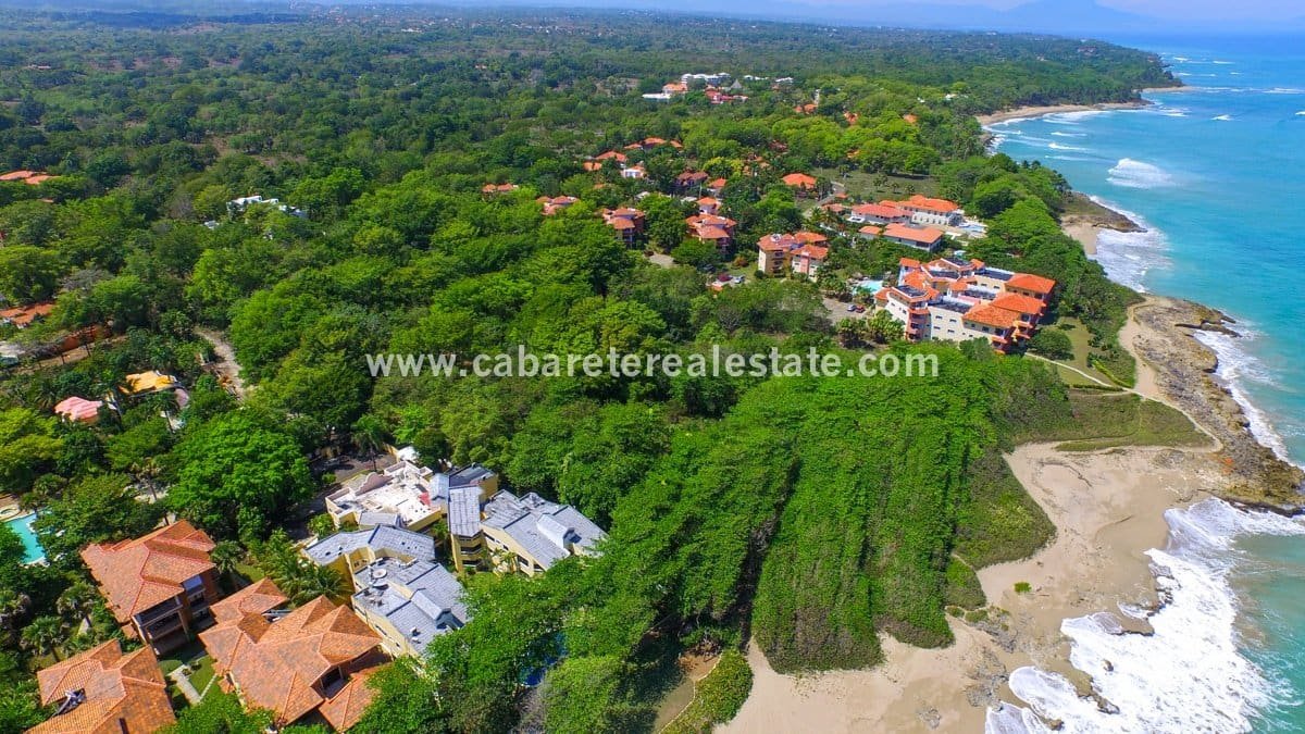 Beachfront land gated community 3