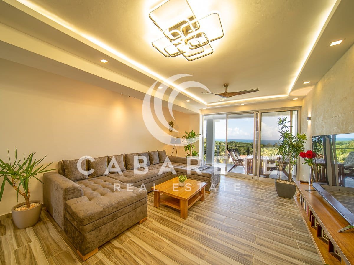 Nuevo y elegante ático con vistas al mar 10