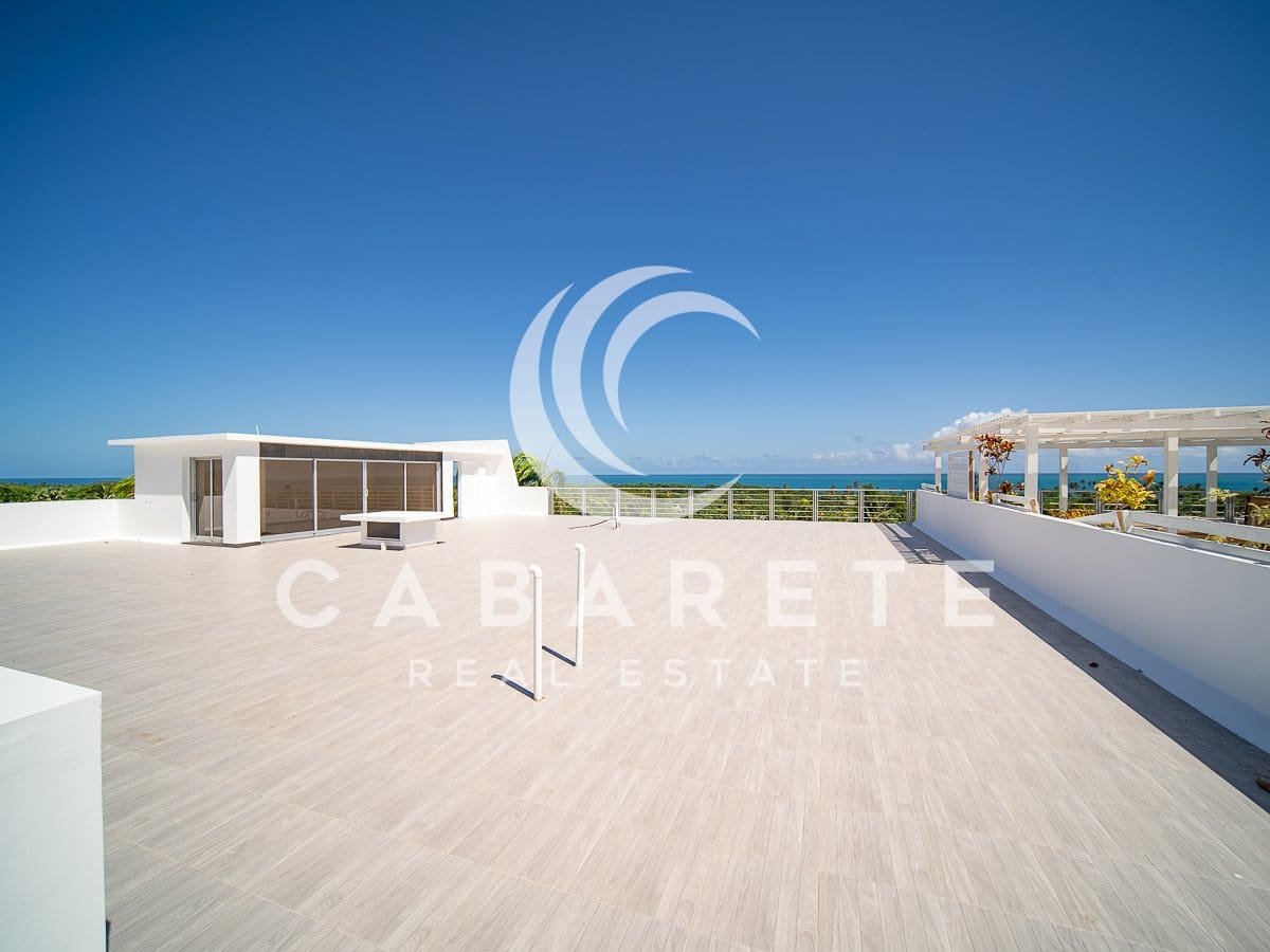 Nuevo y elegante ático con vistas al mar 34