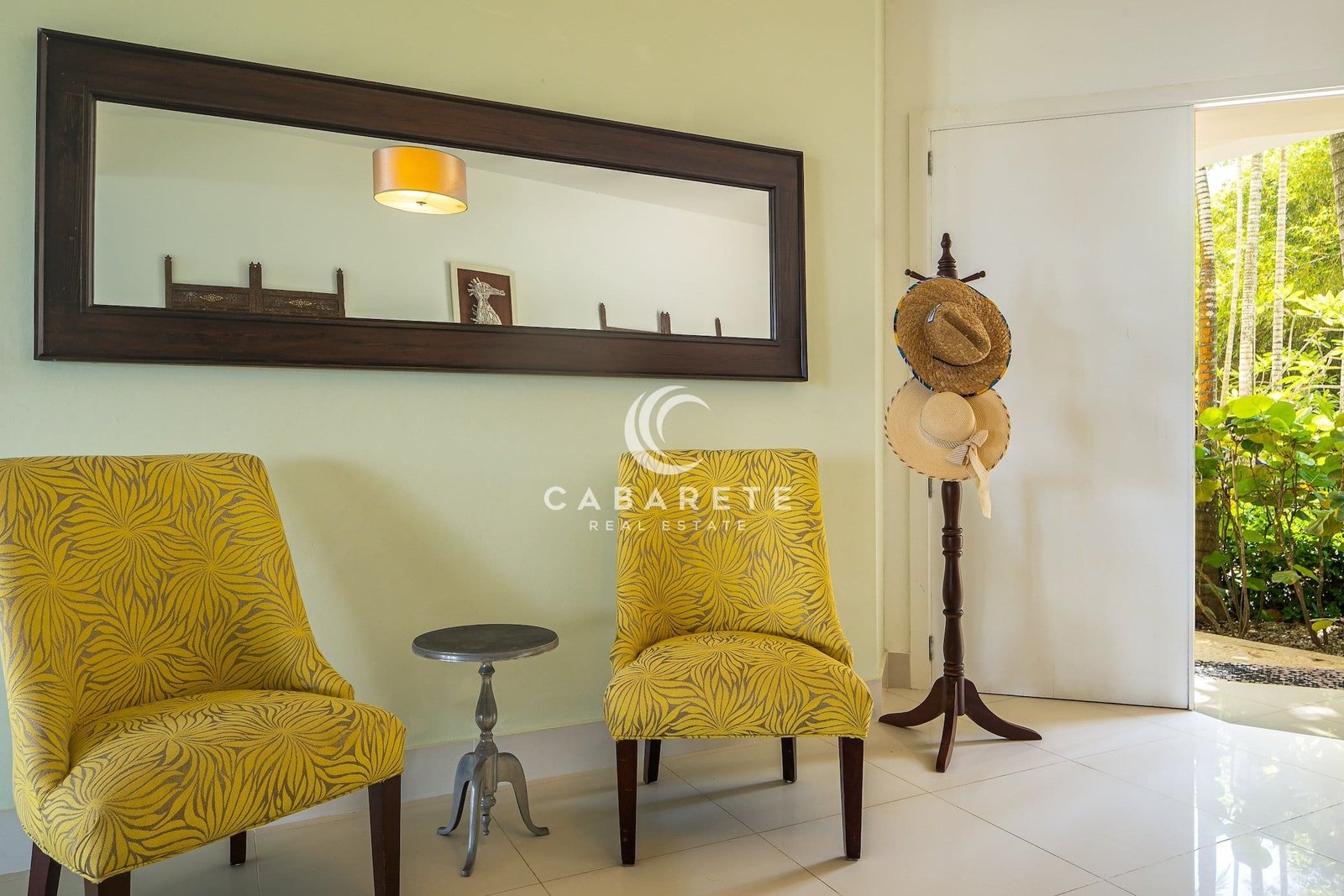 Beachfront 3-bedroom Cabarete Condo Entrance