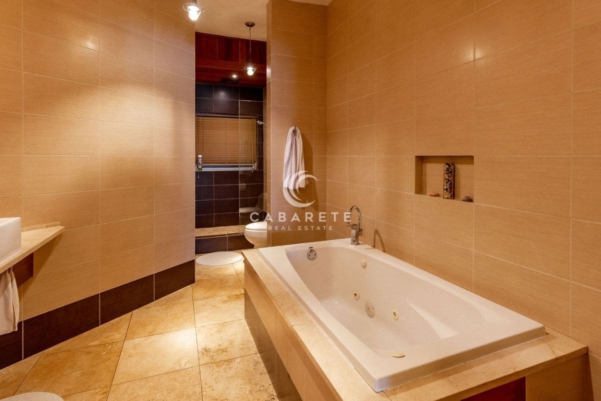 Ultimate Beachfront Luxury 4 BR Condo, Cabarete (22)