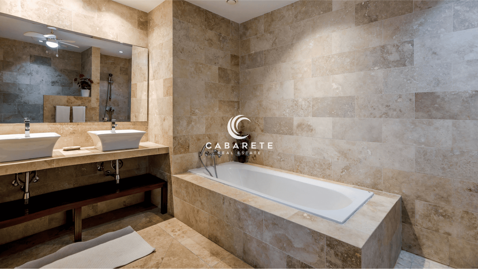 HauptschlafzimmerBadezimmer46