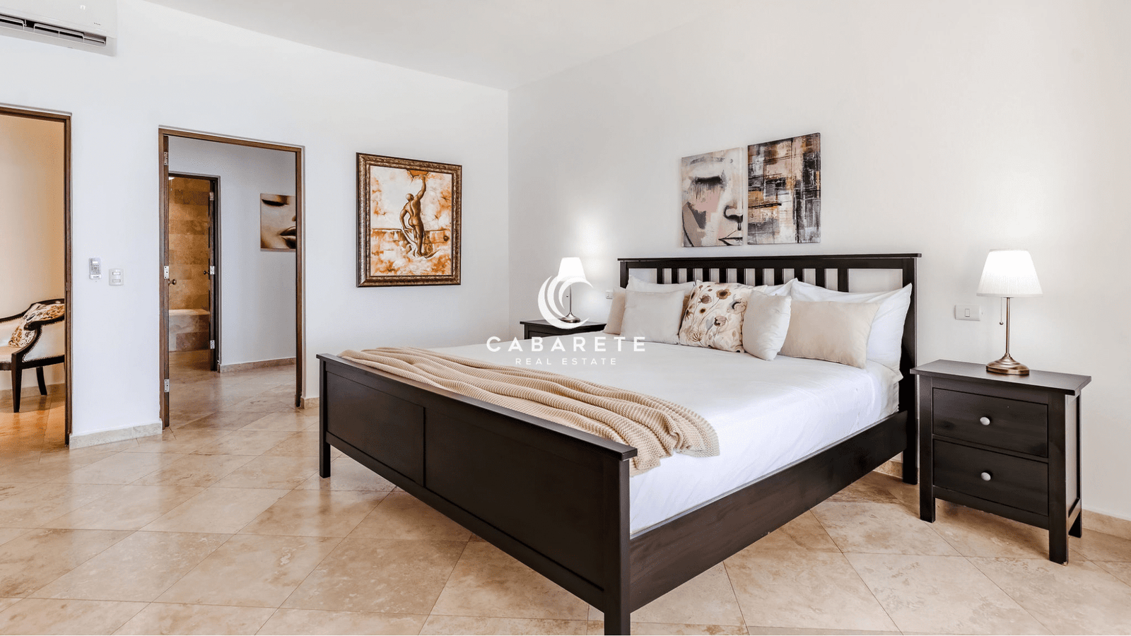 HauptschlafzimmerBadezimmer47