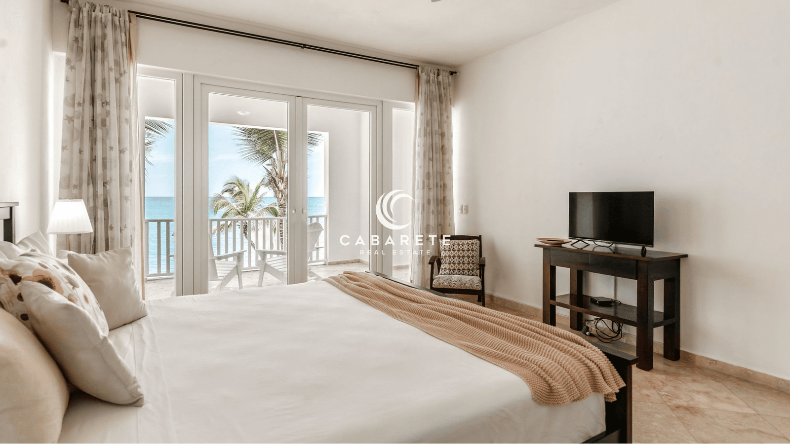 HauptschlafzimmerBadezimmer51