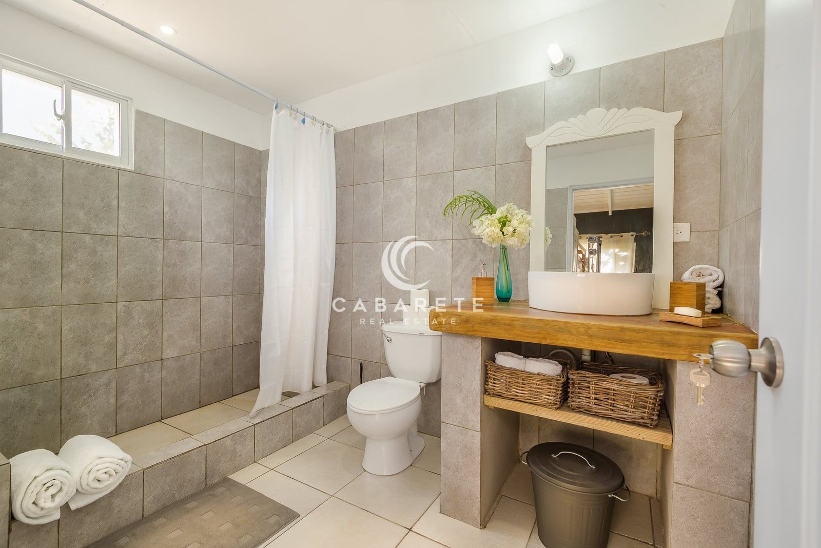 Spacious Perla Marina VillaBagno Spacious Perla Marina Villa