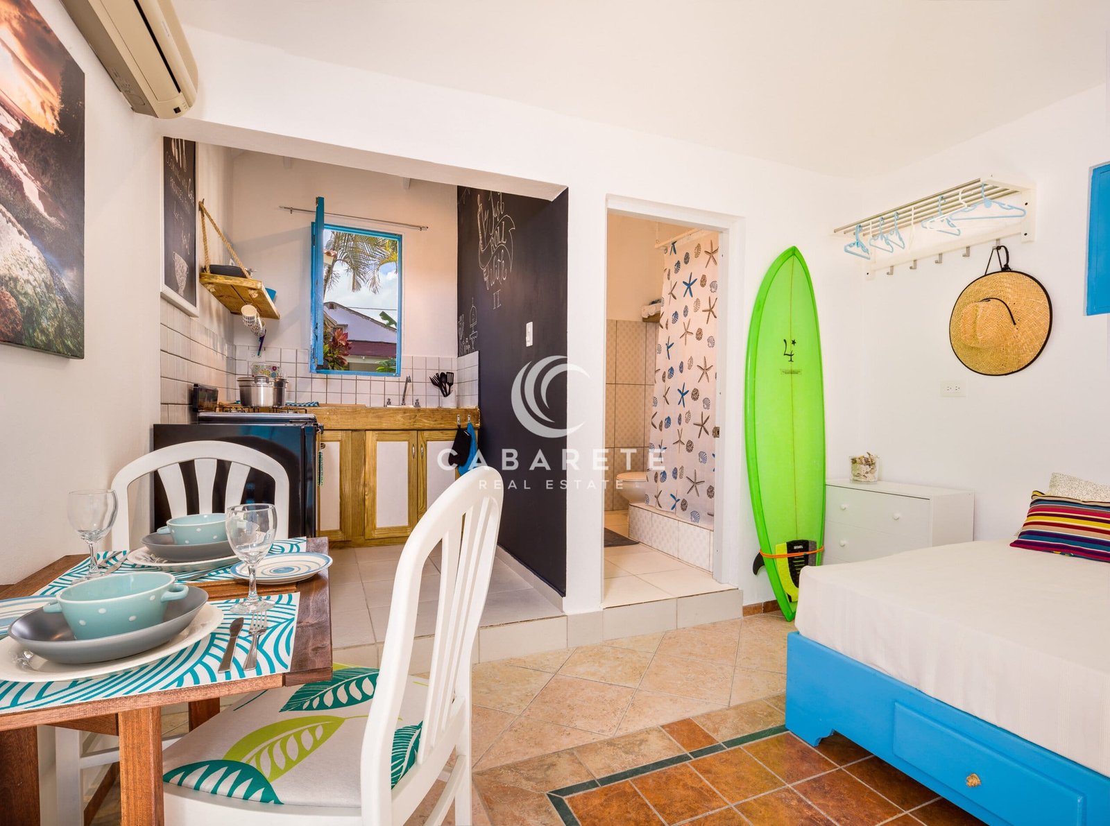 Spacious Perla Marina Villa Interior 1 Spacious Perla Marina Villa Guest House Interior 1