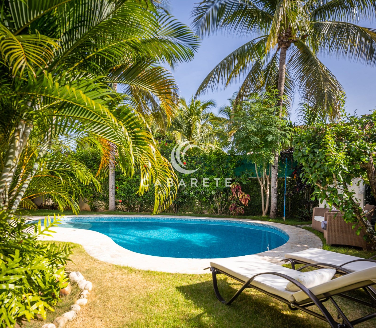 Spacious Perla Marina Villa Outside Spacious Perla Marina Villa Outside Pool