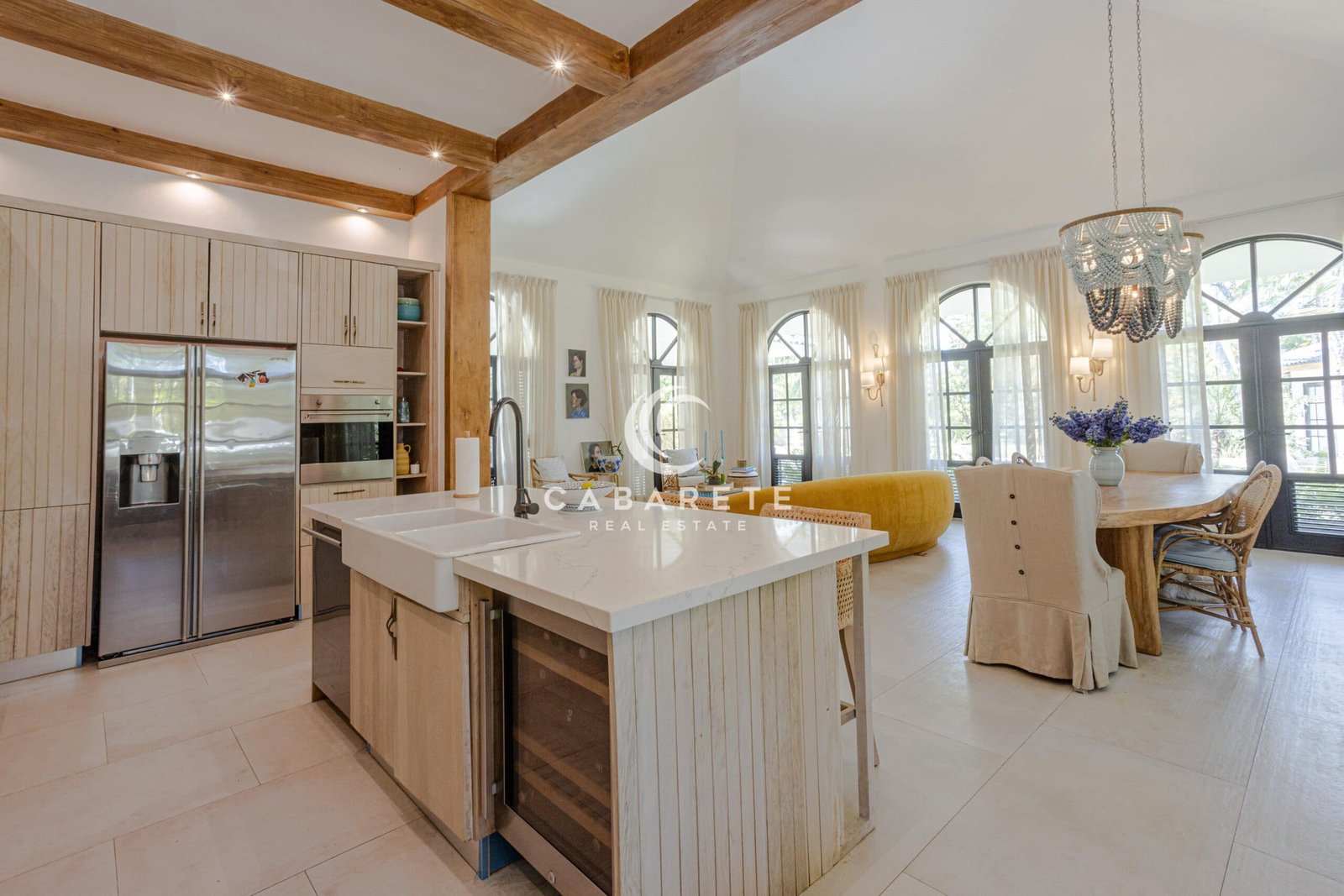 Kitchen angle 2
