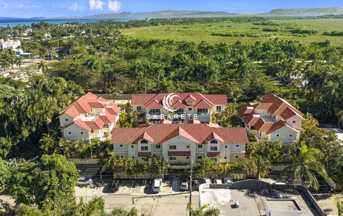 Paradise Condos in Pro Cab Cabarete Surrounded by lush green 1170x738